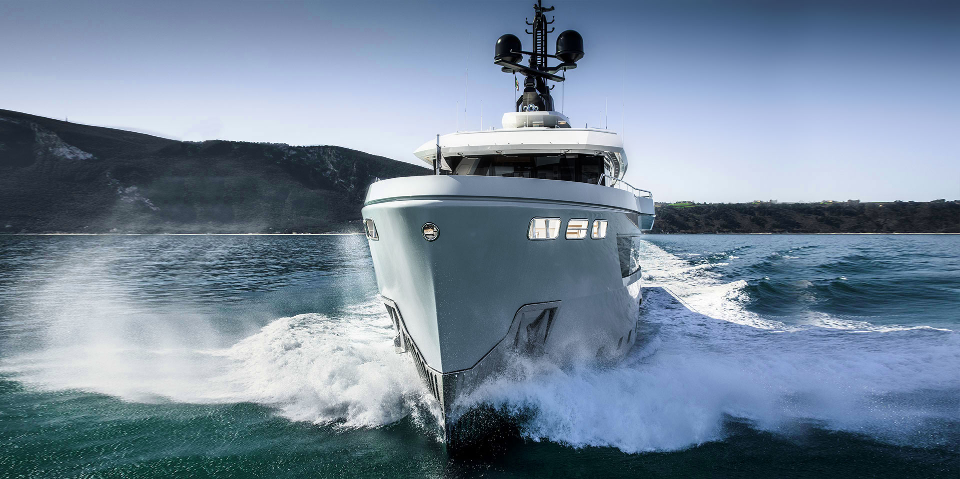 hydrotec-explorer-yacht-01b